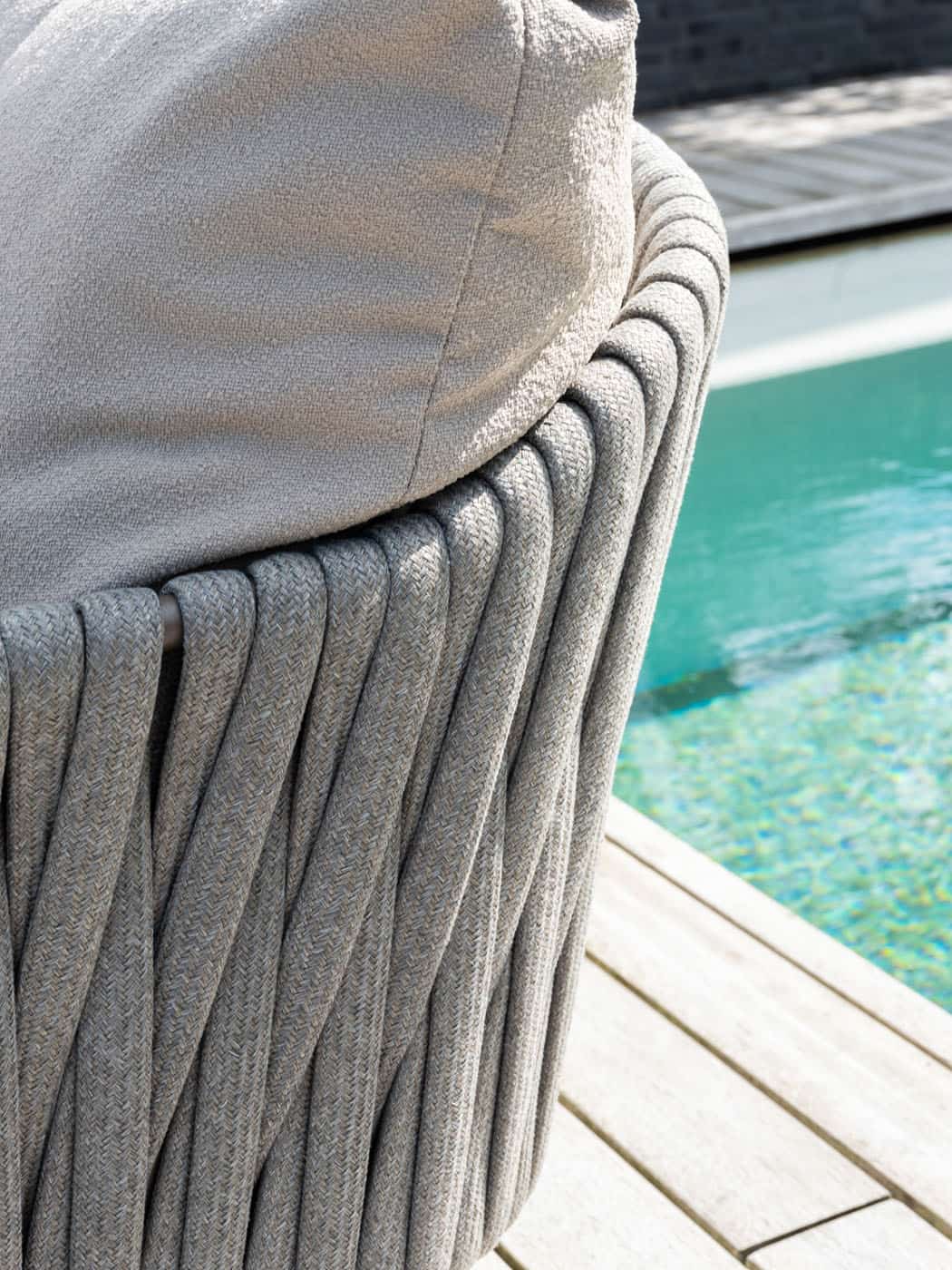 4SO Cannes low dining set terre met Sarah tafel ⌀130cm