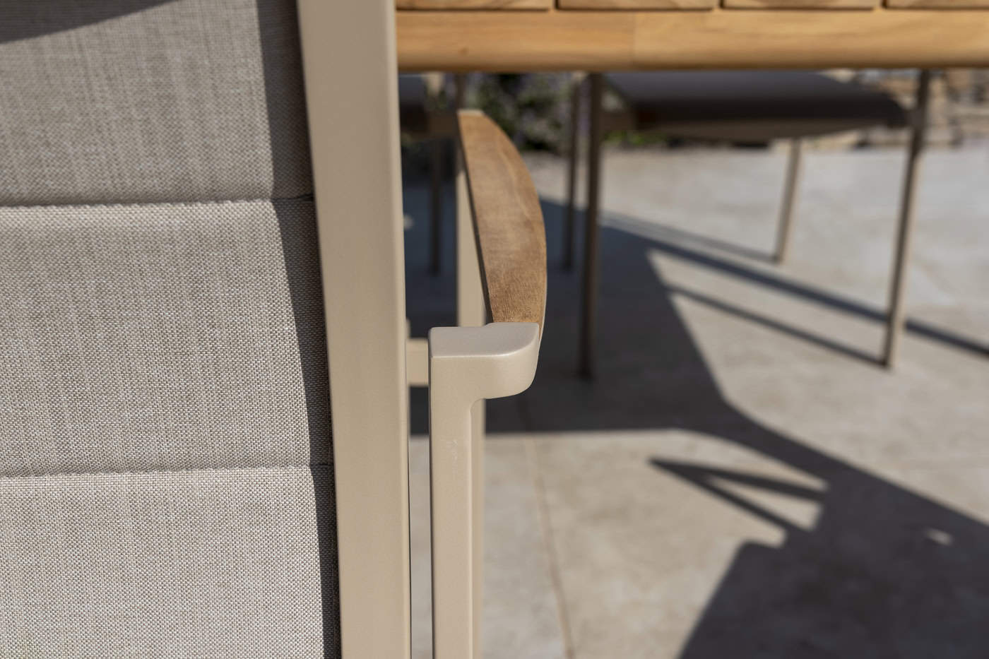 4SO Cortina dining set latte (4 st.) met Liam tafel 180x100cm