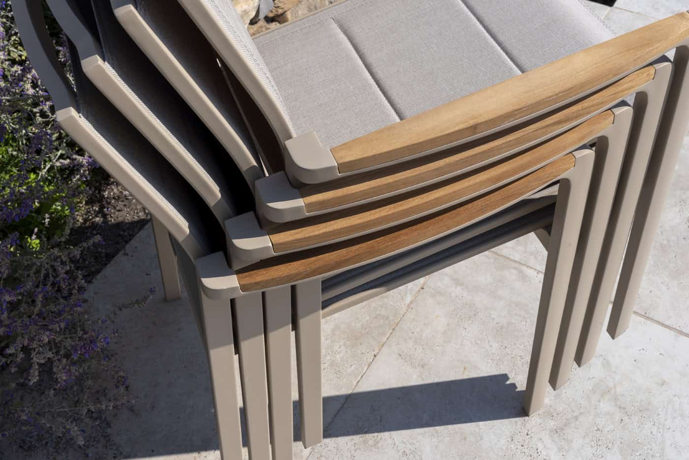 4SO Cortina dining set latte (4 st.) met Liam tafel 180x100cm