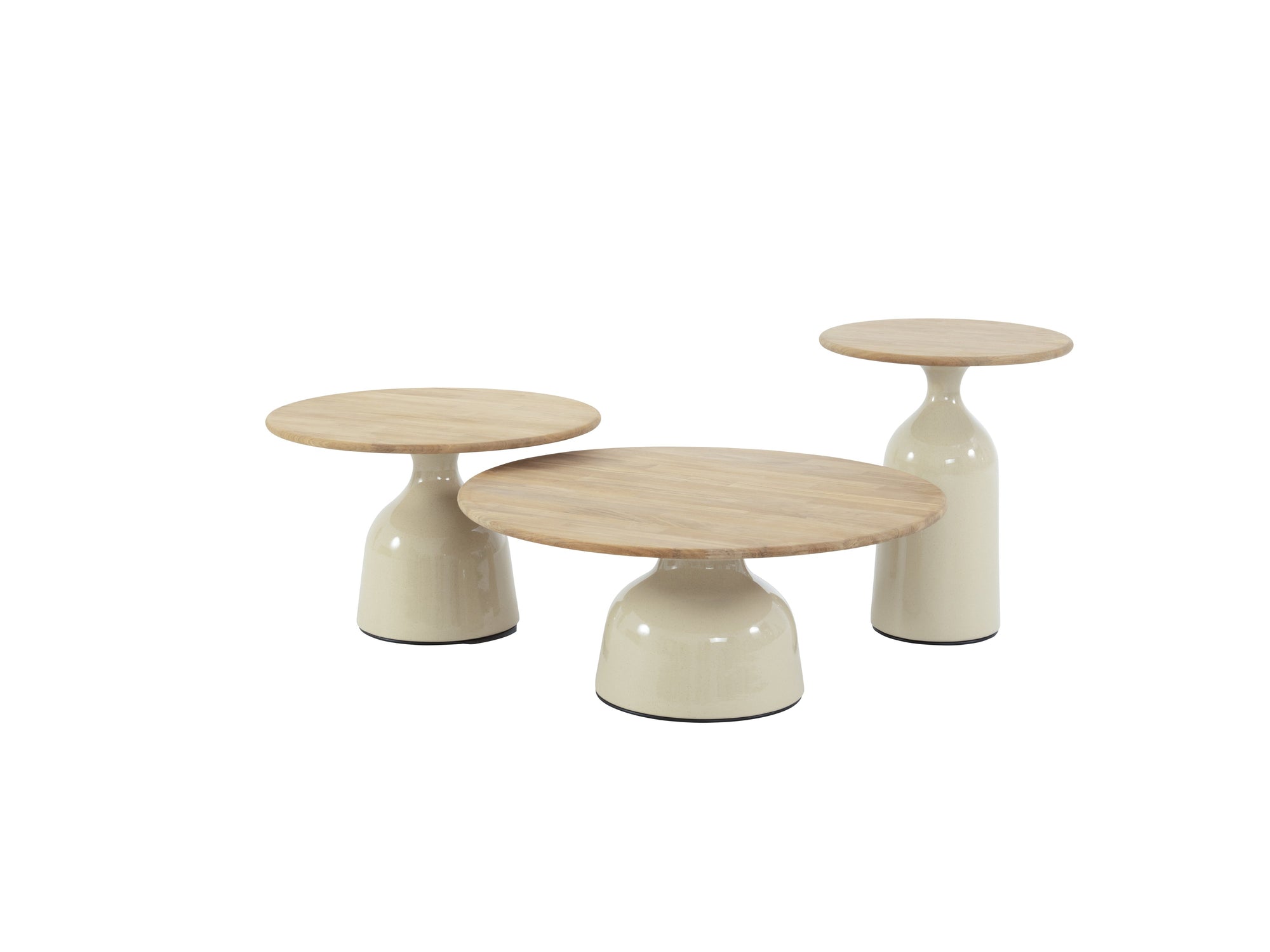 4 Seasons Outdoor June coffee table set creme with side tables
