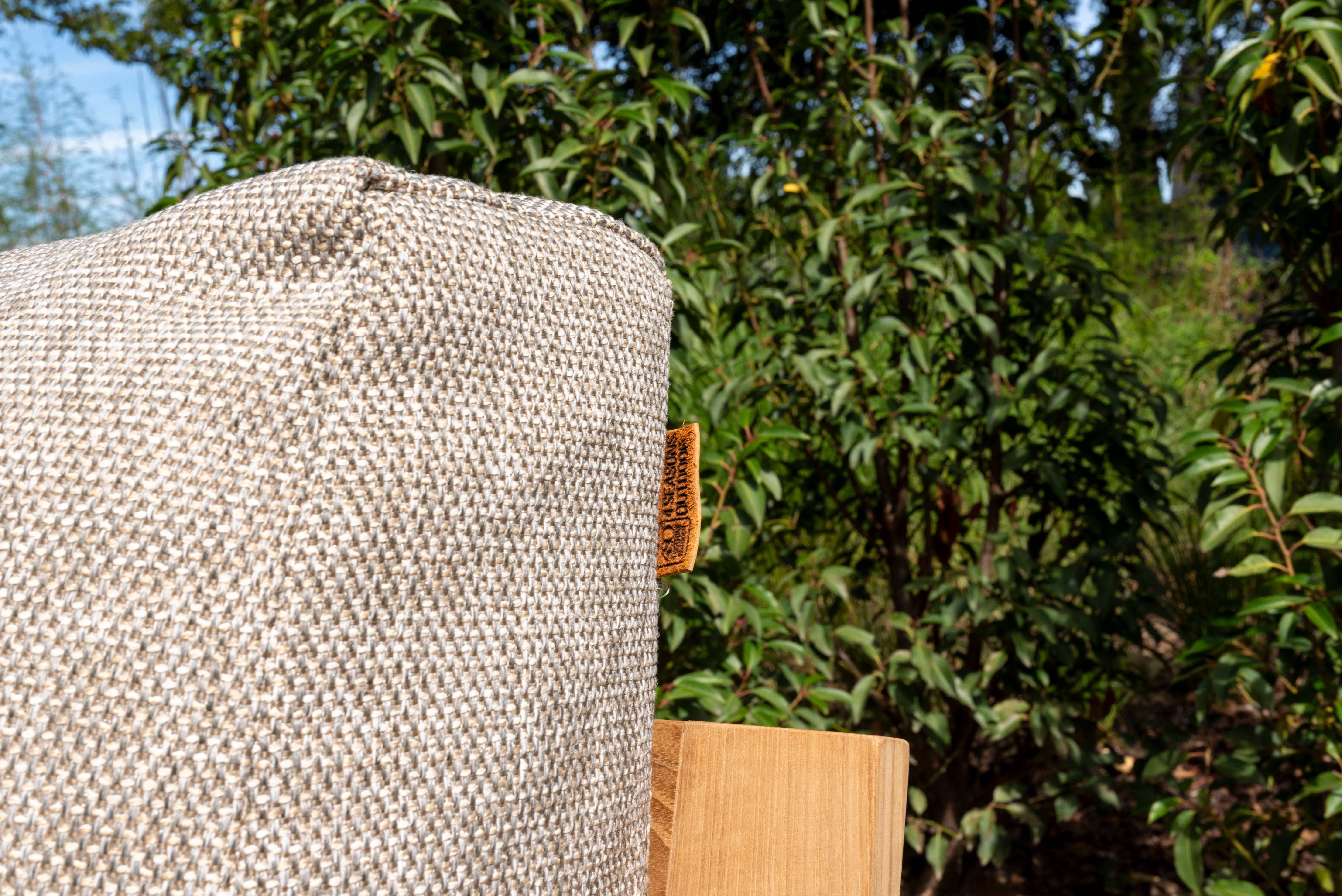 Lucas living set with Finn coffeetables 60cm and 80cm _ - Detail