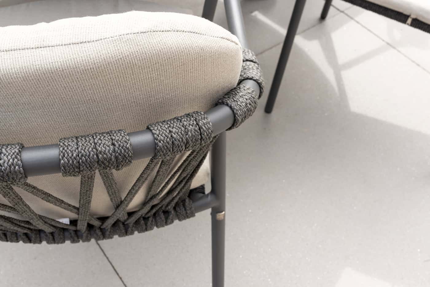 4SO Manitoba dining set anthracite (6 st.) met Prado tafel 240x105cm