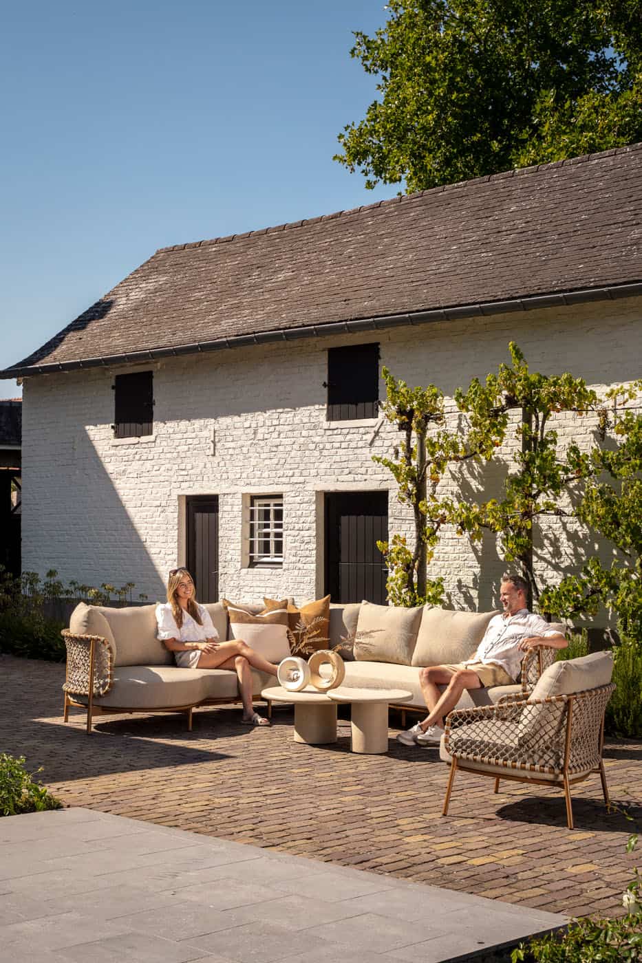 4SO Martinique lounge set amber met Hampton salontafel 80x35cm