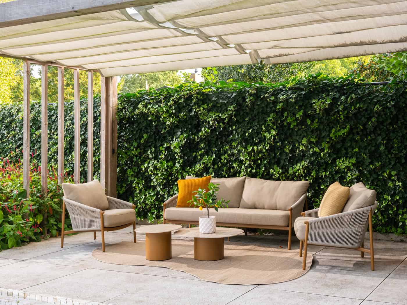 4SO Milos lounge set amber met Sofie salontafels (2 st.)