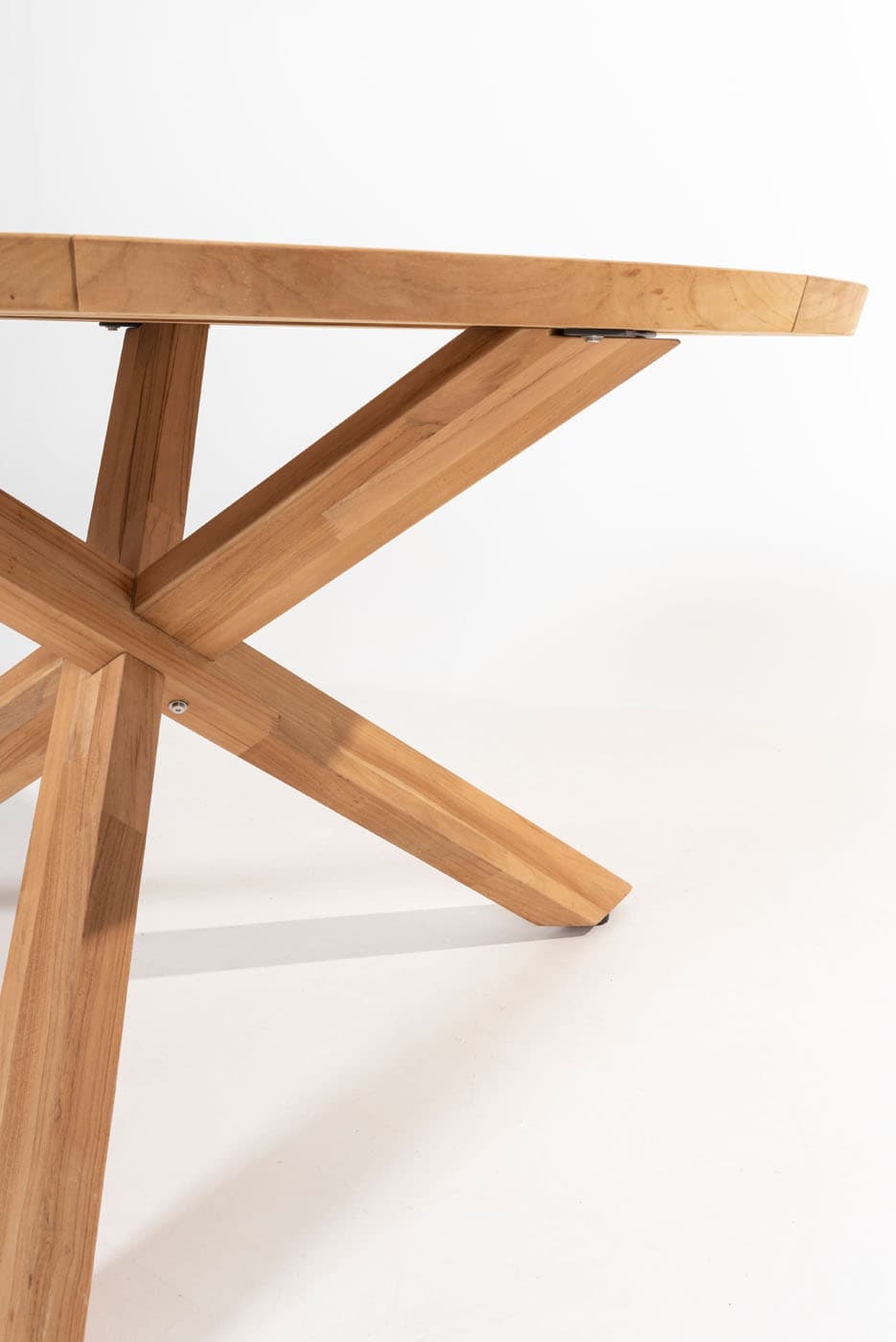 4 Seasons Outdoor Samos dining stoel + Taste 4SO Prado teak tafel 130 Ø cm