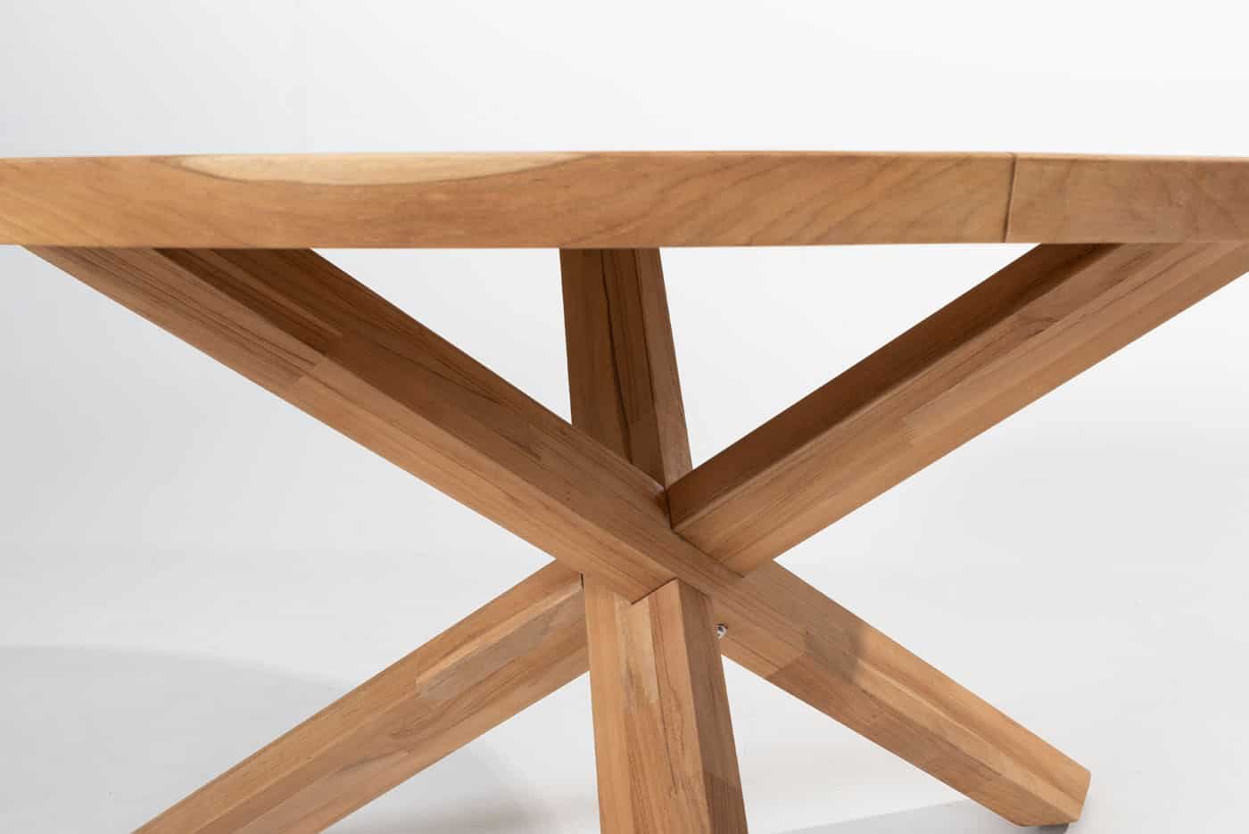 4 Seasons Outdoor Samos dining stoel + Taste 4SO Prado teak tafel 130 Ø cm
